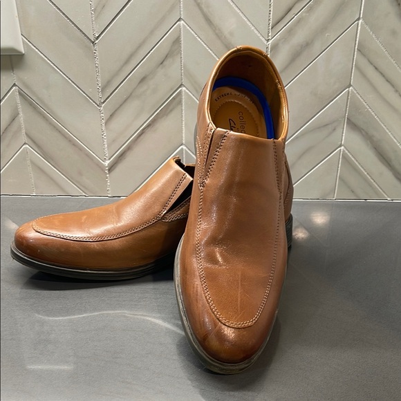 Clark’s Men's Brown Leather Slip-On Shoes-size 9 - Picture 2 of 7